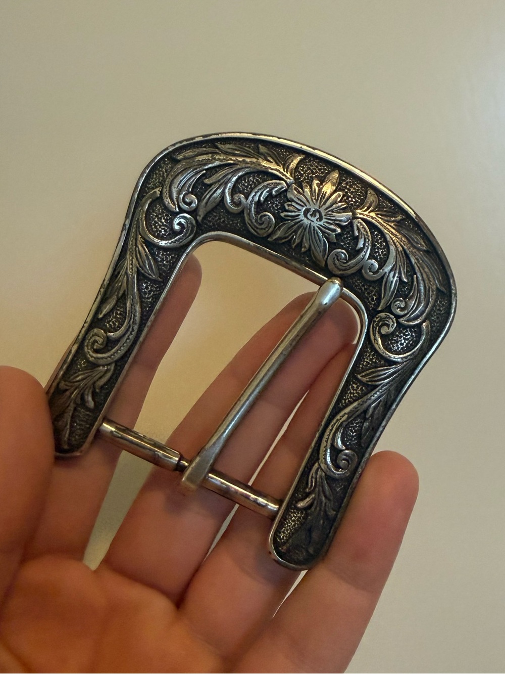Western Silver Belt Buckle Ariat
